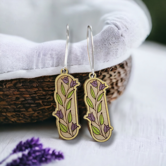 Exquisite Long Floral Earrings: Embrace Nature's Beauty in Every Swing!