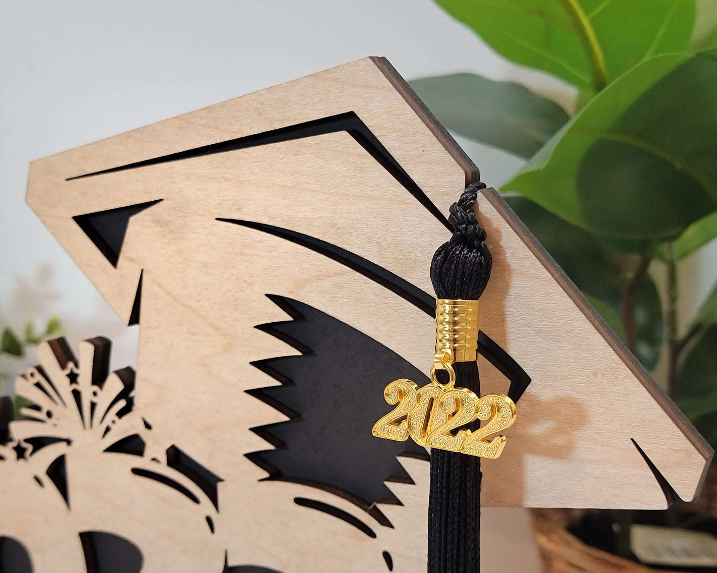 Graduation Tassel Holder Sign (Customizable)