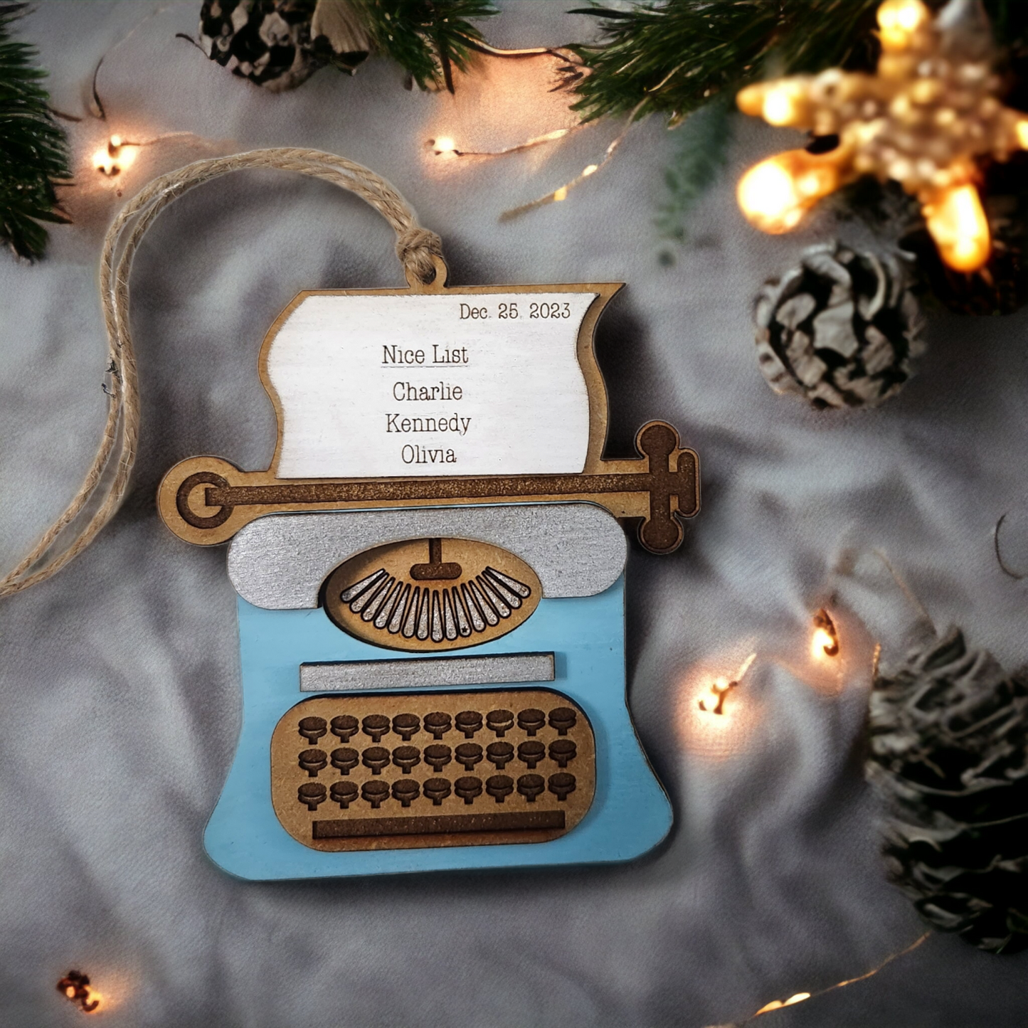 Unleash Nostalgia on Your Tree with Our Handmade Personalized Retro Typewriter Ornament!