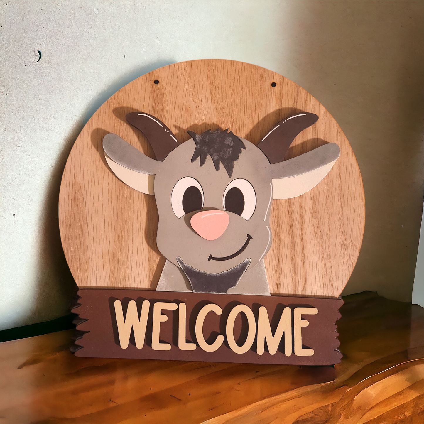 Welcome guests in style! Handmade Critter Welcome Signs with Interchangeable Hats for Every Holiday and Season!