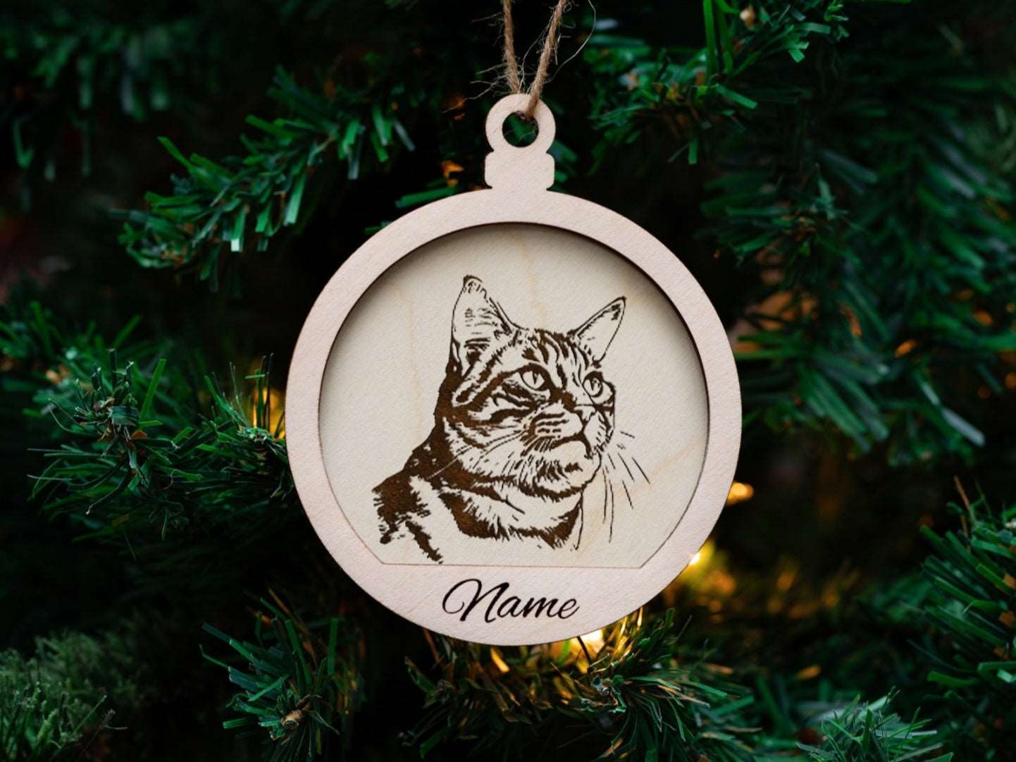 Capture the Grace and Elegance of Your Favorite Cat Breeds! Handmade, Engraved Wooden Cat Breed Ornaments