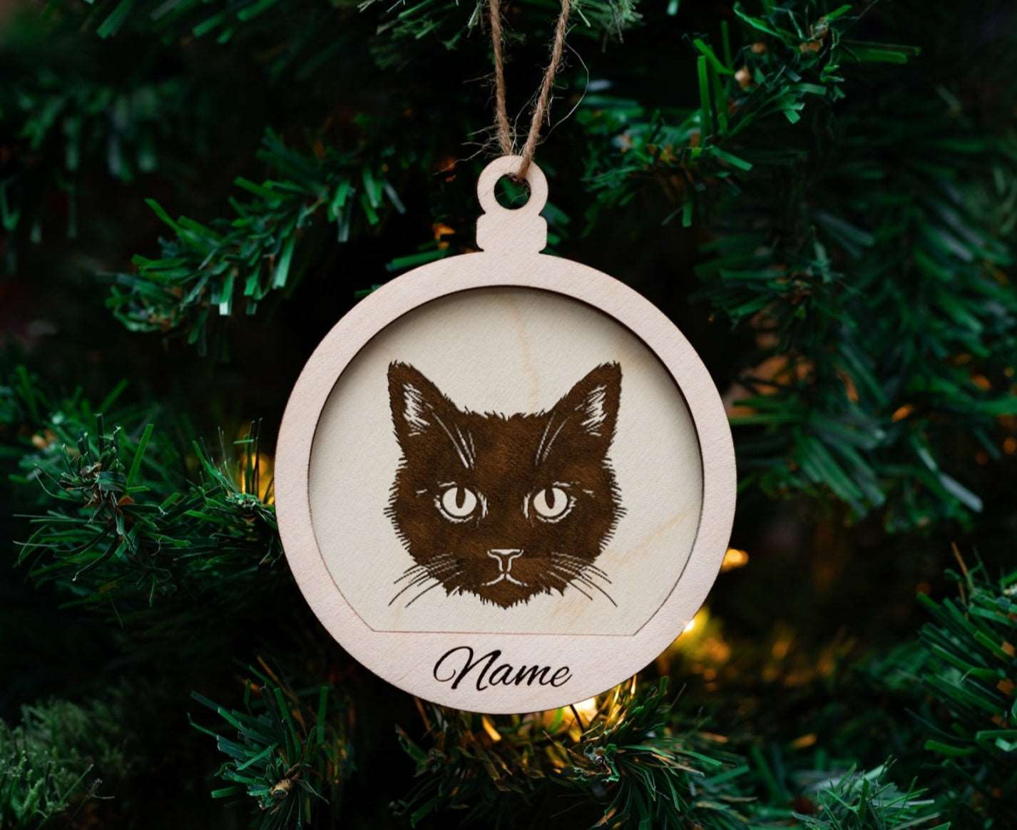 Capture the Grace and Elegance of Your Favorite Cat Breeds! Handmade, Engraved Wooden Cat Breed Ornaments