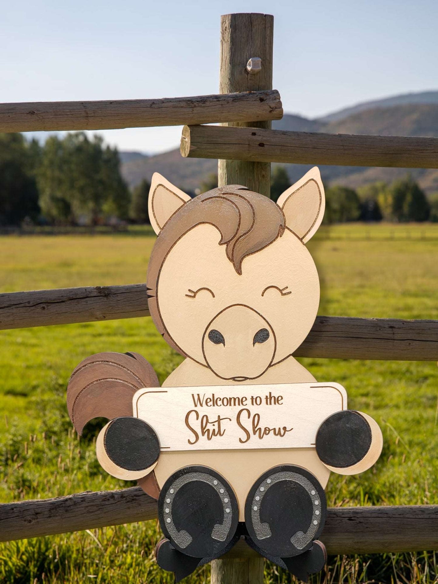 Horse Sign/Shelf Sitter (Interchangeable Plaque)